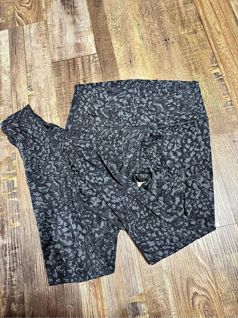 lululemon Align High-Rise Pant Camo Leggings Size 8